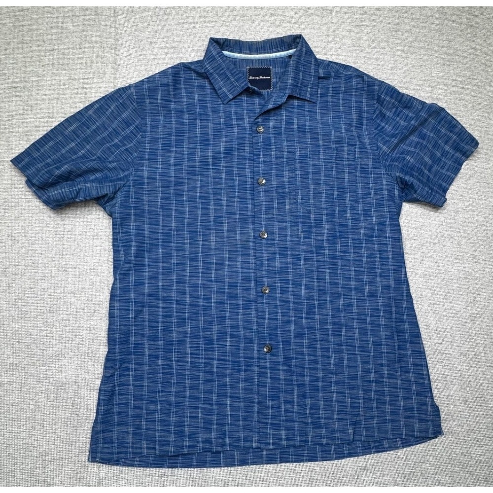 Tommy Bahama Mens Blue Plaid Short Sleeve Button Down Shirt Large Pocket Casual